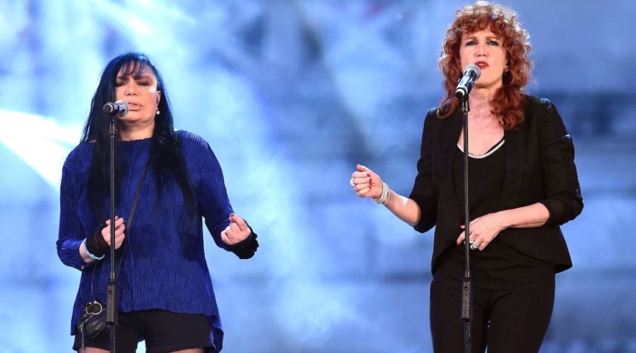 Quale Cantante famoso ha Trascorso la sua infanzia a Porto Recanati: