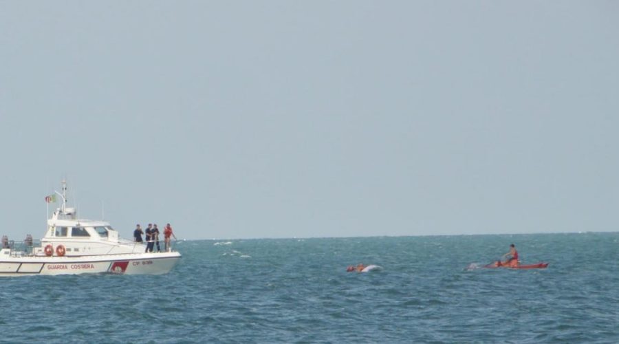 Tragedia in mare a Porto Recanati, muore un pescatore