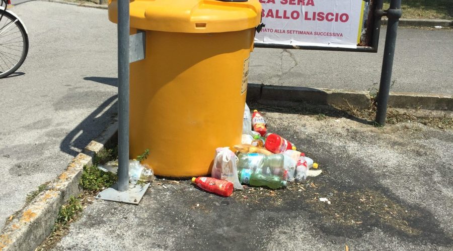 Quest’ anno bandiera gialla per i rifiuti a Porto Recanati