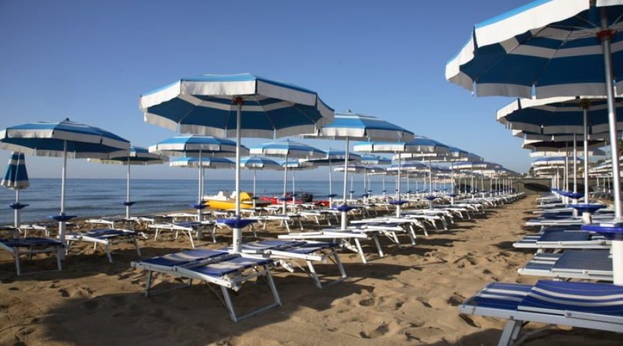 L’Ue boccia l’Italia: le concessioni sulle spiagge vanno messe all’asta