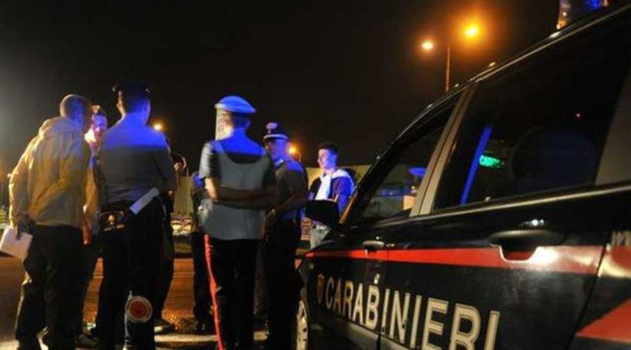 Carabinieri, ore di controlli lungo la costa