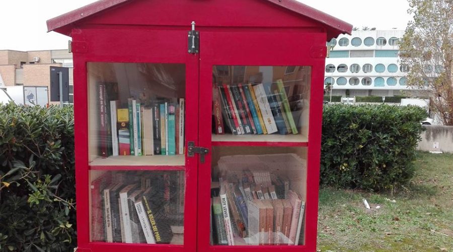 Sistemata la Casetta dei Libri del quartiere Castennou
