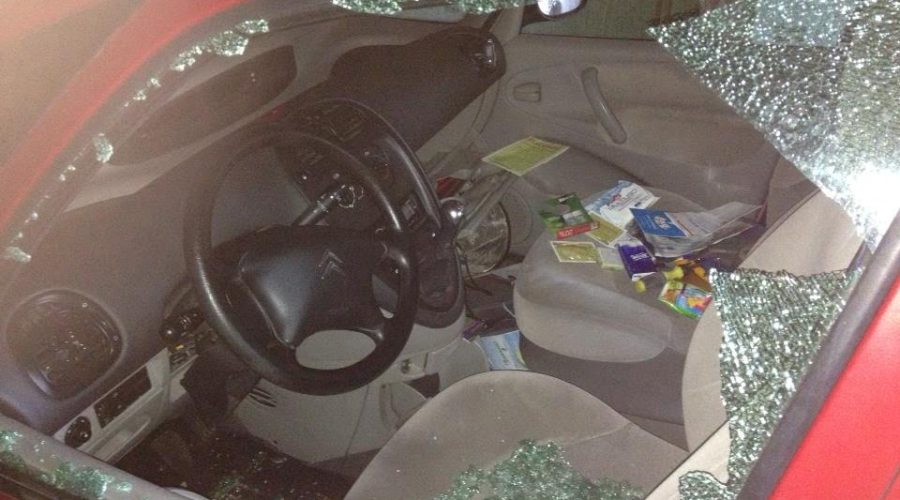 Ladri scatenati nel Fine Settimana contro le auto in sosta, vetri spaccati e furti