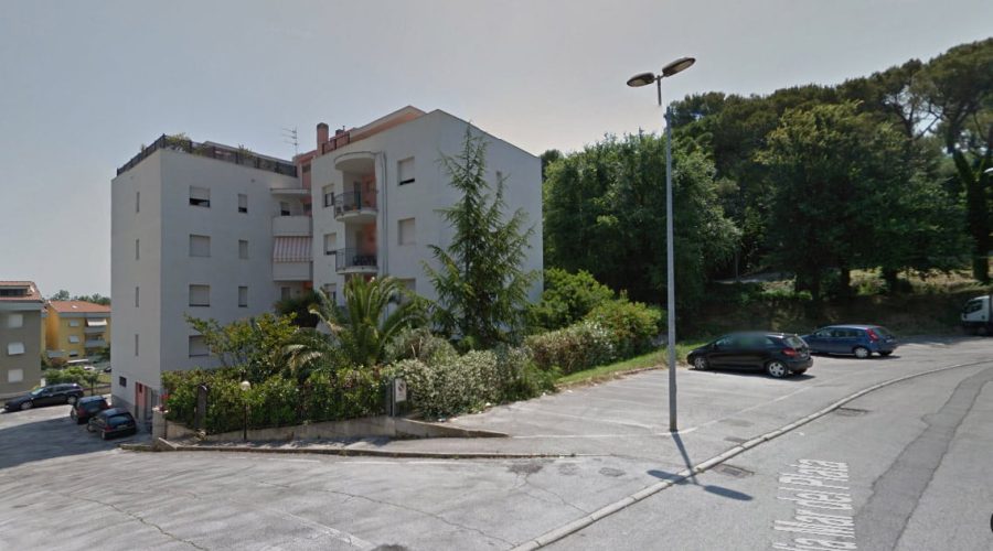 Disperate le condizioni del giovane precipitato dalla finestra