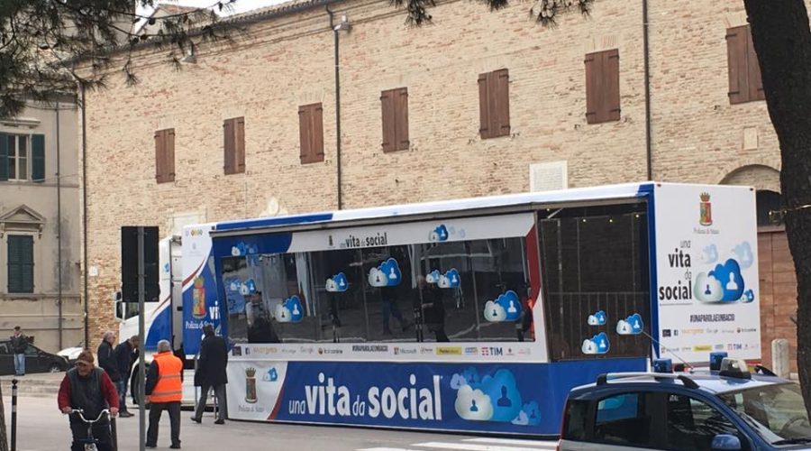 Una Vita da Social: oggi la campagna di educazione e prevenzione della Polizia di Stato