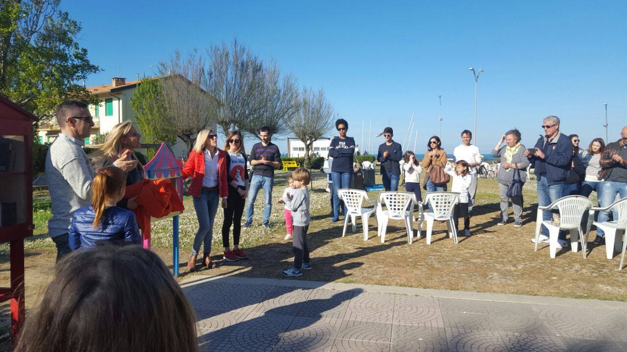 inaugurazione casetta dei libri junior
