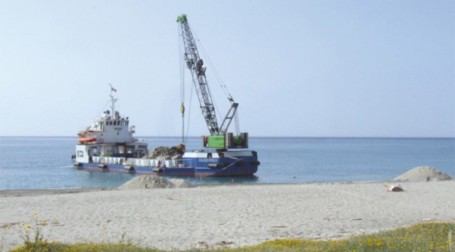 Riallineamento delle scogliere in corso