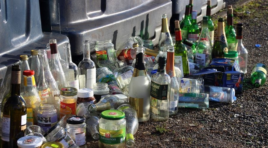 Divieto di bivacco, accampamento, campeggio abusivo e schiamazzi notturni: Multa da 25€ a 500€